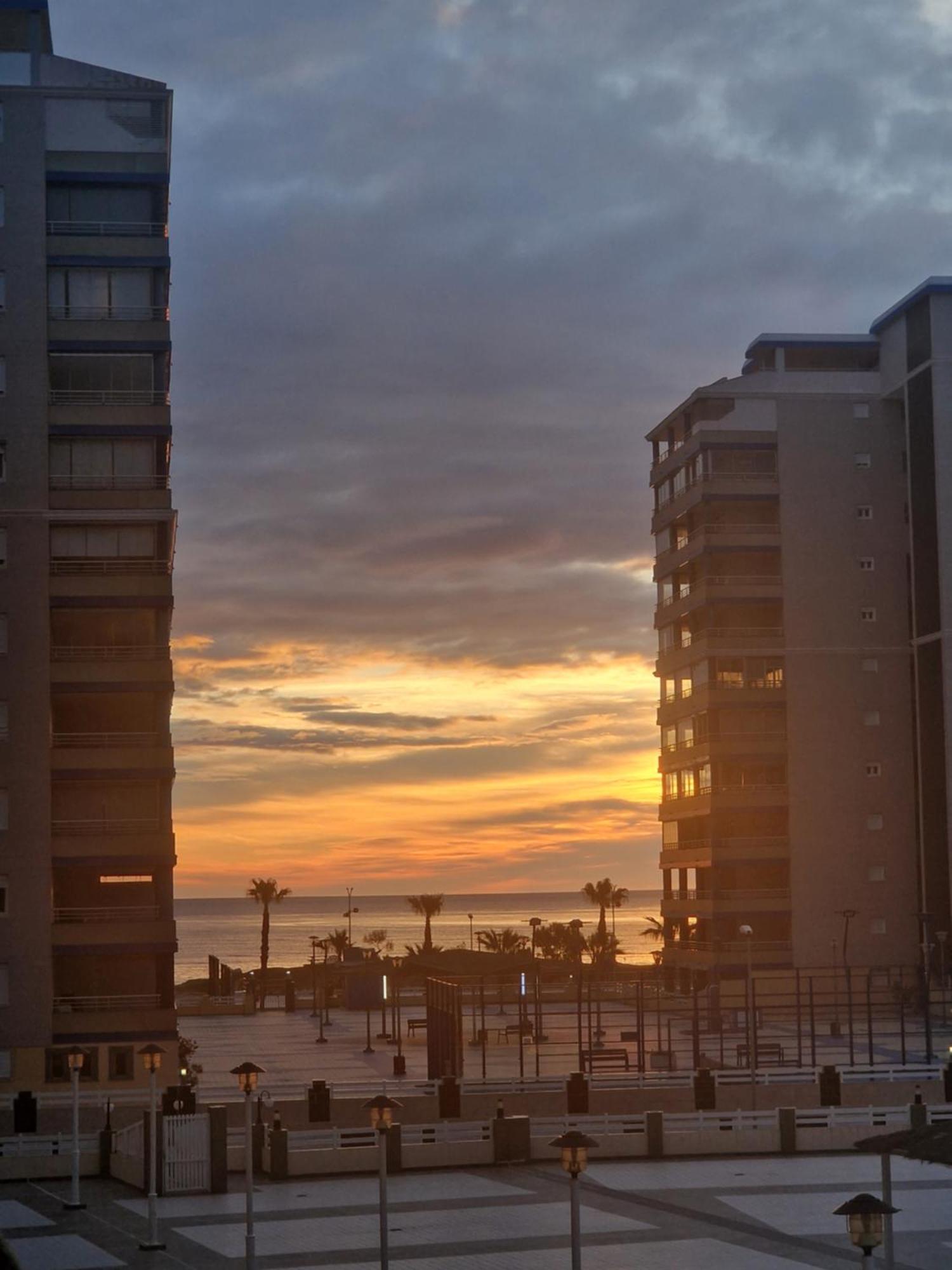 Relajate En Pareja O Familia!!! Apartment Tavernes de Valldigna Ngoại thất bức ảnh